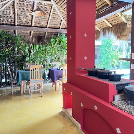 Pousada North Shore Maresias - 2 Quadras Da Praia - Casas De 2 Quartos - 80 M2 -2 Banheiros -Piscina Sauna - Estacion-Churrasq Privativa -Wifi Animais De Peq Porte Roupa De Cama E Banho Екстер'єр фото